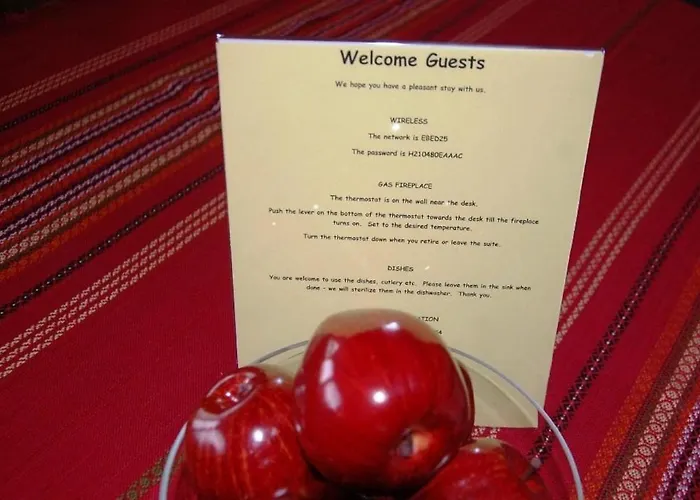 A Vacation Paradise At Quail Ridge B&B